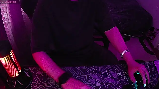 Snapshot of xXxHARDPORNxXx chatting on 07/21/26, 06:05 xXxHARDPORNxXx online show from 07/21/26, 06:05