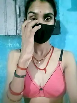 Nishaa ji online show from 09/28/25, 10:37