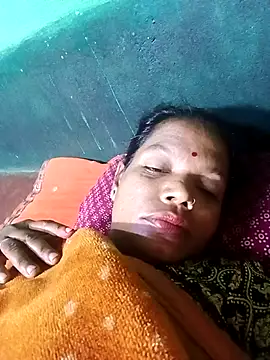 Snapshot of Sapna_ji45 chatting on 10/20/25, 09:26 Sapna ji45 online show from 10/20/25, 09:26