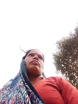 Snapshot of Sapna_ji45 chatting on 10/22/25, 09:09 Sapna ji45 online show from 10/22/25, 09:09