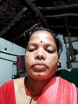Snapshot of Sapna_ji45 chatting on 10/23/25, 10:30 Sapna ji45 online show from 10/23/25, 10:30