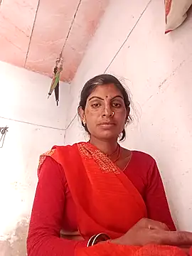 Snapshot of Mansi_ji chatting on 10/15/25, 03:17 Mansi ji online show from 10/15/25, 03:17