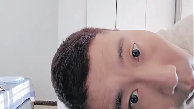 Snapshot of Buryerry-B chatting on 09/21/25, 02:13 Buryerry-B online show from 09/21/25, 02:13