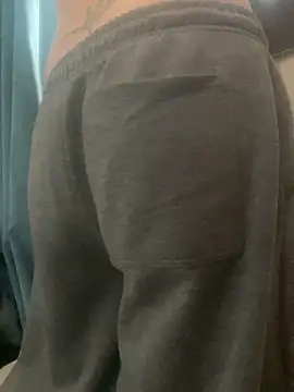 Snapshot of dreamgt chatting on 02/24/26, 08:23 dreamgt online show from 02/24/26, 08:23