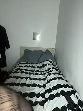 Snapshot of dreamgt chatting on 03/06/26, 09:28 dreamgt online show from 03/06/26, 09:28