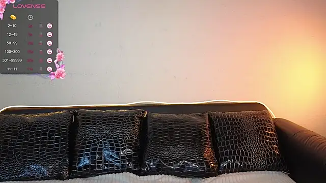 Angeel Kate online show from 09/16/25, 11:00