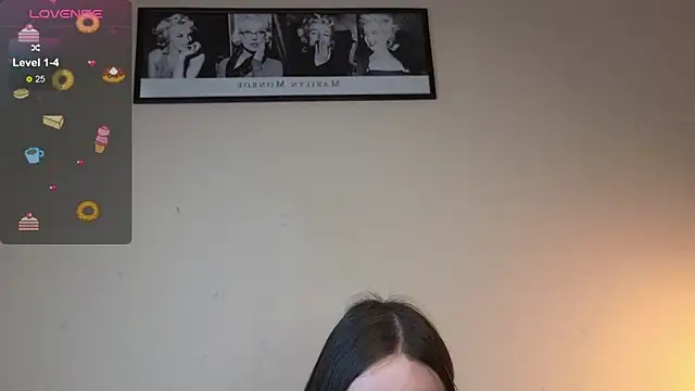 Angeel Kate online show from 09/28/25, 05:35