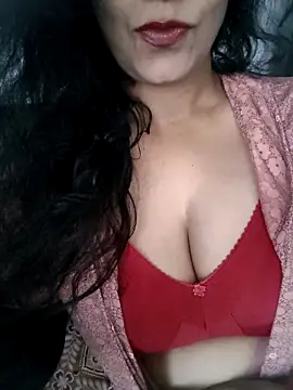 Deepa Sharma143 online show from 04/20/26, 01:52