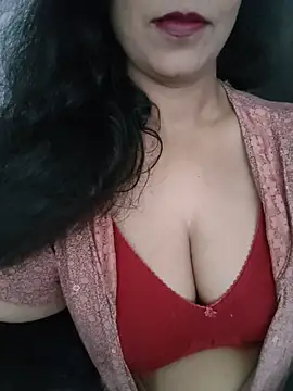 Snapshot of Deepa_Sharma143 chatting on 06/26/26, 02:16 Deepa Sharma143 online show from 06/26/26, 02:16