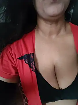 Snapshot of Deepa_Sharma143 chatting on 07/20/26, 11:45 Deepa Sharma143 online show from 07/20/26, 11:45