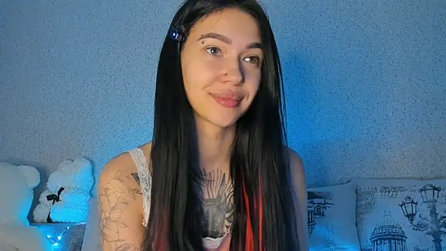 Snapshot of ArianaWalker77 chatting on 09/09/25, 01:16 ArianaWalker77 online show from 09/09/25, 01:16