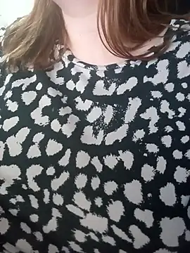 bellita13 online show from 09/25/25, 04:43