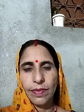 Snapshot of Hot_liya54 chatting on 11/01/25, 02:02 Hot liya54 online show from 11/01/25, 02:02