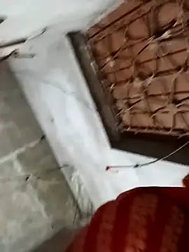 Snapshot of Hot_liya54 chatting on 11/05/25, 09:42 Hot liya54 online show from 11/05/25, 09:42