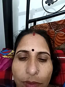 Snapshot of Hot_liya54 chatting on 11/08/25, 12:44 Hot liya54 online show from 11/08/25, 12:44