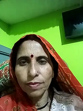 Snapshot of Hot_liya54 chatting on 11/28/25, 03:42 Hot liya54 online show from 11/28/25, 03:42