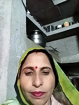 Snapshot of Hot_liya54 chatting on 12/03/25, 02:04 Hot liya54 online show from 12/03/25, 02:04