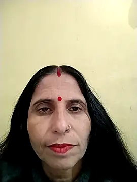 Snapshot of Hot_liya54 chatting on 12/21/25, 07:59 Hot liya54 online show from 12/21/25, 07:59