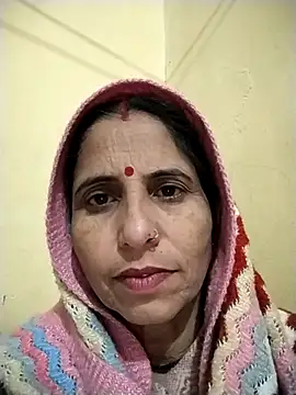 Snapshot of Hot_liya54 chatting on 01/08/26, 02:47 Hot liya54 online show from 01/08/26, 02:47