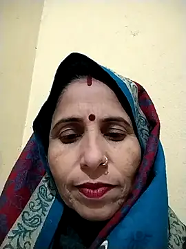 Snapshot of Hot_liya54 chatting on 01/10/26, 04:20 Hot liya54 online show from 01/10/26, 04:20