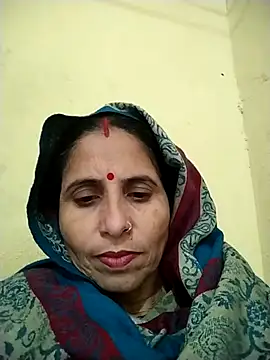 Snapshot of Hot_liya54 chatting on 01/12/26, 10:20 Hot liya54 online show from 01/12/26, 10:20