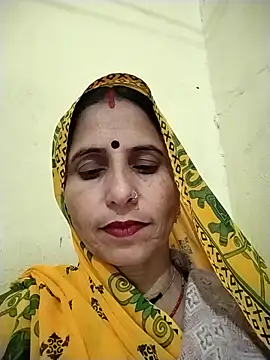 Snapshot of Hot_liya54 chatting on 02/01/26, 05:17 Hot liya54 online show from 02/01/26, 05:17