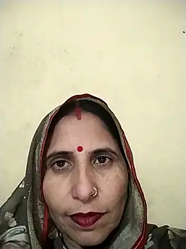 Snapshot of Hot_liya54 chatting on 02/06/26, 04:06 Hot liya54 online show from 02/06/26, 04:06