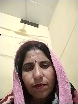 Snapshot of Hot_liya54 chatting on 02/08/26, 08:01 Hot liya54 online show from 02/08/26, 08:01