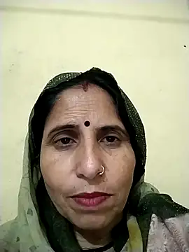 Snapshot of Hot_liya54 chatting on 02/10/26, 03:32 Hot liya54 online show from 02/10/26, 03:32