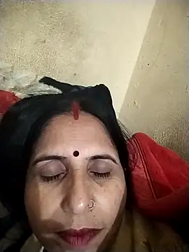 Snapshot of Hot_liya54 chatting on 02/11/26, 10:15 Hot liya54 online show from 02/11/26, 10:15