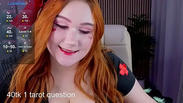 laura palmerr online show from 10/30/25, 08:38