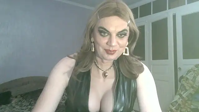 NiraFrost online show from 01/18/26, 07:39