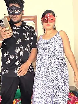 Family02 online show from 09/15/25, 09:20