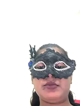 Family02 online show from 12/03/25, 06:32