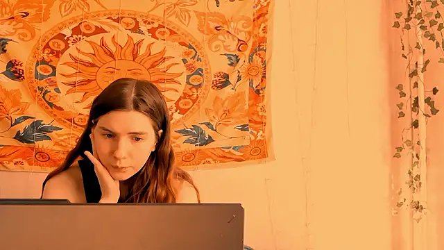 AliceCUNTach online show from 03/25/26, 05:57