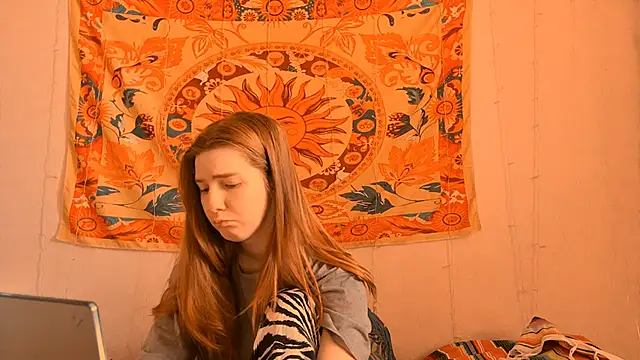 AliceCUNTach online show from 04/05/26, 05:04