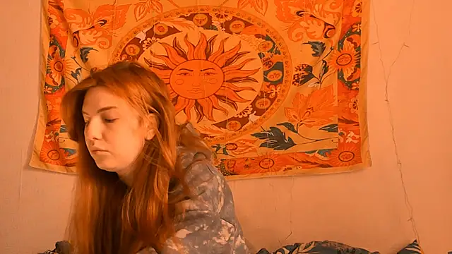 Snapshot of AliceCUNTach chatting on 05/27/26, 05:04 AliceCUNTach online show from 05/27/26, 05:04