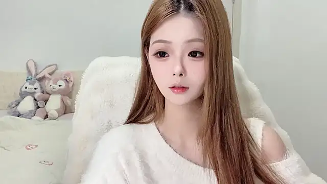 xiaoyugan-99 online show from 10/18/25, 02:51