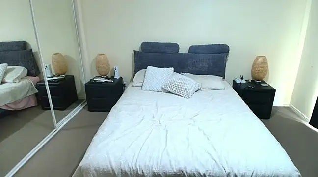 aussiepeaches online show from 02/02/25, 11:11
