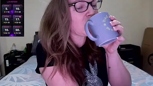 aussiepeaches online show from 03/23/26, 01:53