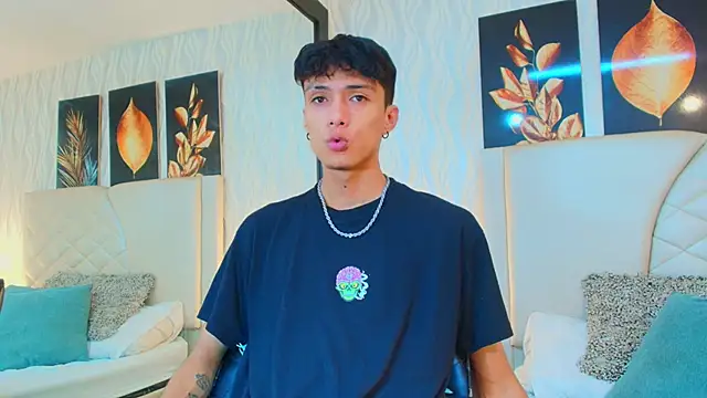 Lean Portman online show from 09/19/25, 08:42