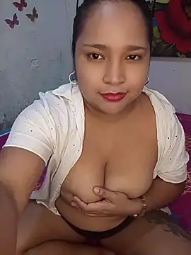 Angelly ricura online show from 04/18/26, 05:22