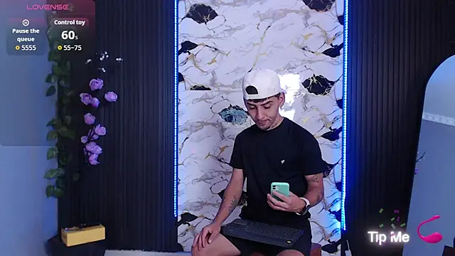 SpicyBoys X online show from 09/14/25, 08:30