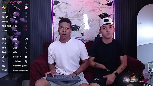 SpicyBoys X online show from 10/08/25, 09:01