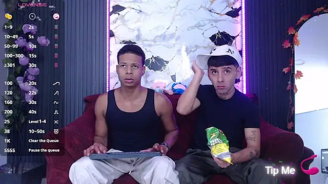 SpicyBoys X online show from 10/17/25, 01:20