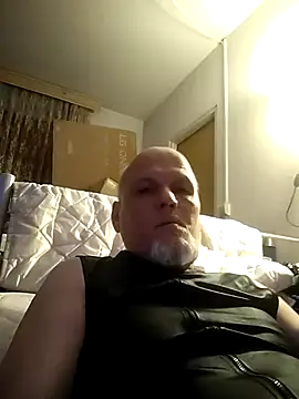 Snapshot of NacktDaniel chatting on 11/04/25, 06:29 NacktDaniel online show from 11/04/25, 06:29