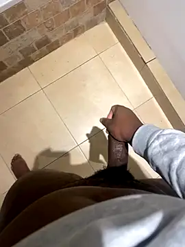 Coquin R97 online show from 11/13/25, 12:26