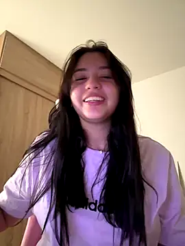 Snapshot of Angeldusttt chatting on 12/05/25, 06:15 Angeldusttt online show from 12/05/25, 06:15