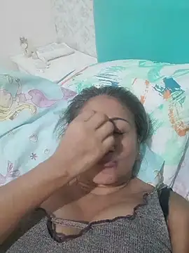 Snapshot of LizaMintelli chatting on 05/16/26, 03:36 LizaMintelli online show from 05/16/26, 03:36