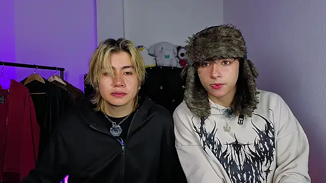 Snapshot of Vamps_Lovers chatting on 09/12/25, 10:37 Vamps Lovers online show from 09/12/25, 10:37